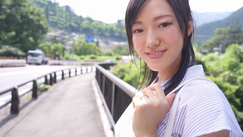木村ふみ「旦那との年の差20歳。 都会からのどかな田舎町に嫁いだ才色兼備の盛り妻 木村ふみ 31歳 AV DEBUT」をレビュー